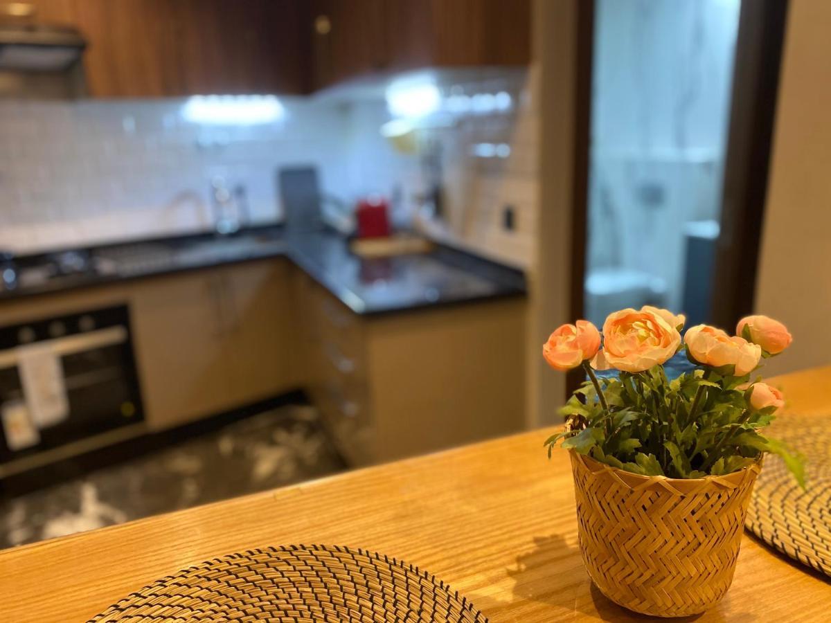 Lovely 1-Bedroom Rental Unit Near 2Mars/Habous Casablanca Zewnętrze zdjęcie